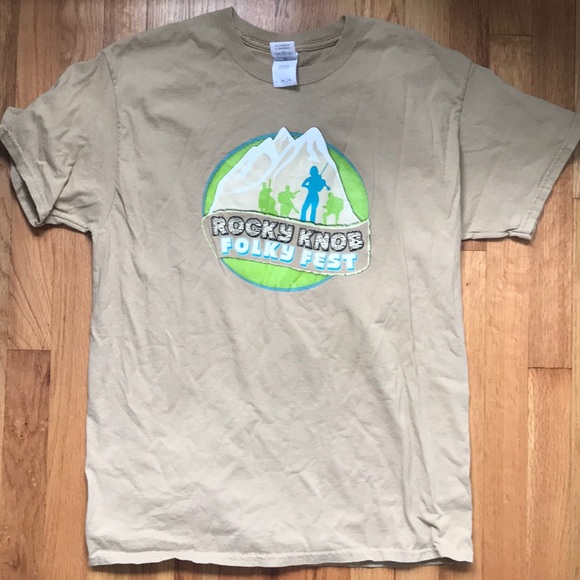 Random T-shirt - Picture 1 of 2